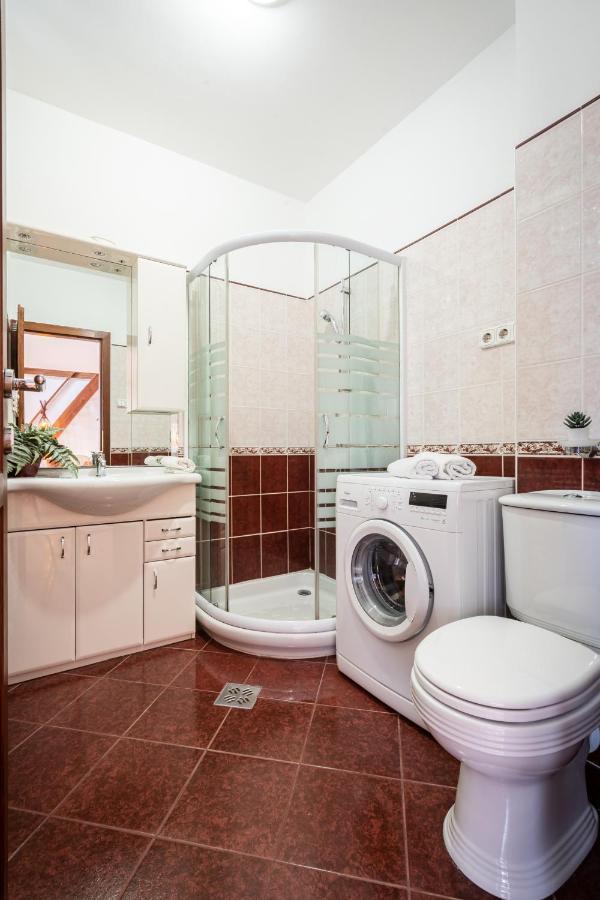Beautiful Apartment With Ac Budapešť Exteriér fotografie